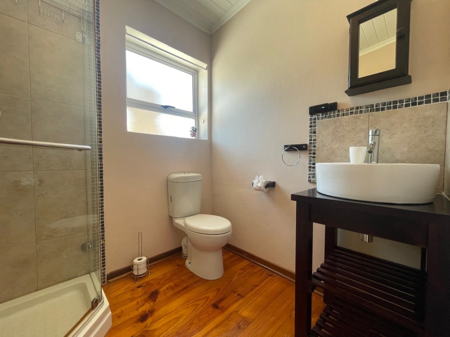 4 Bedroom Property for Sale in Wavecrest Eastern Cape